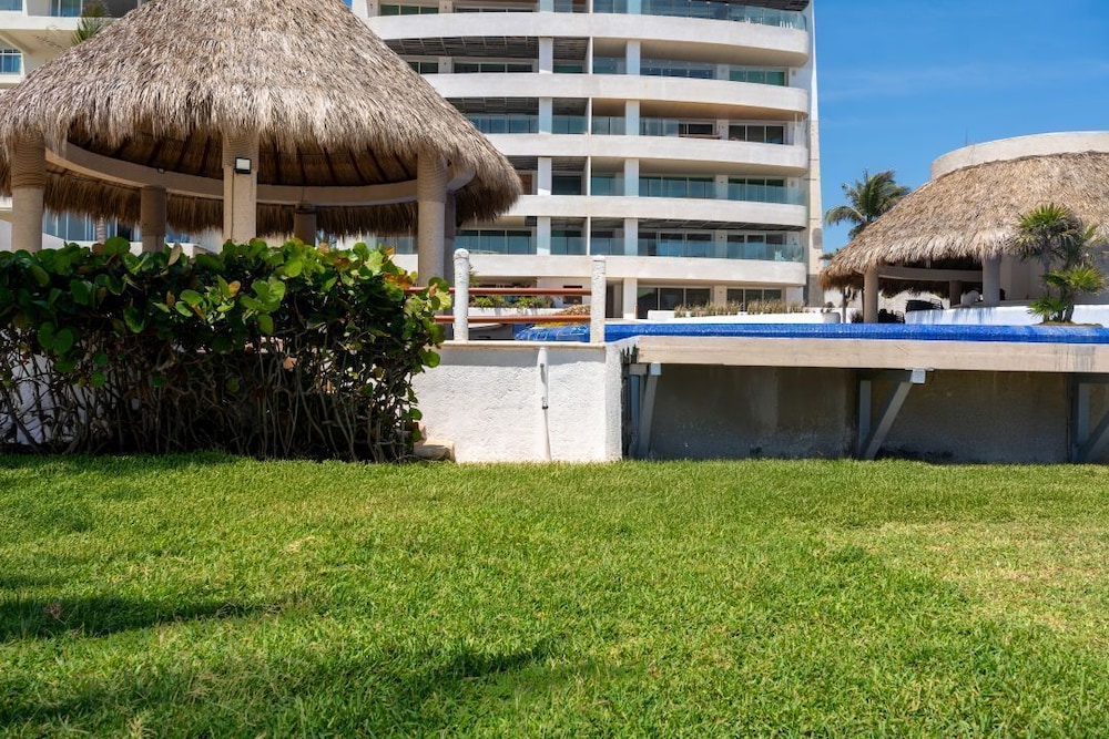 Apartamento Espacioso con Vista al Mar