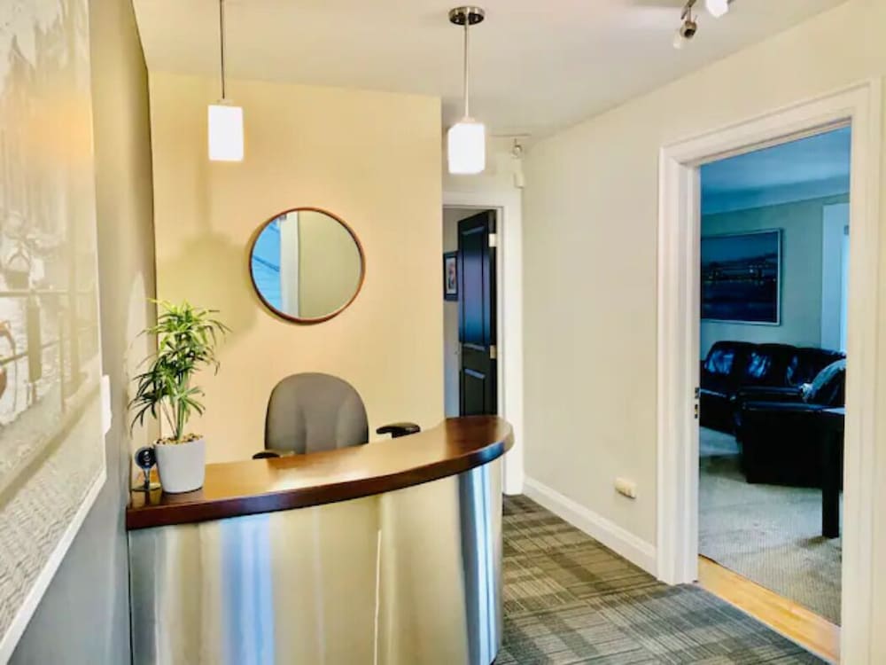 Professional Three Bedroom Condo Suite - Image 1