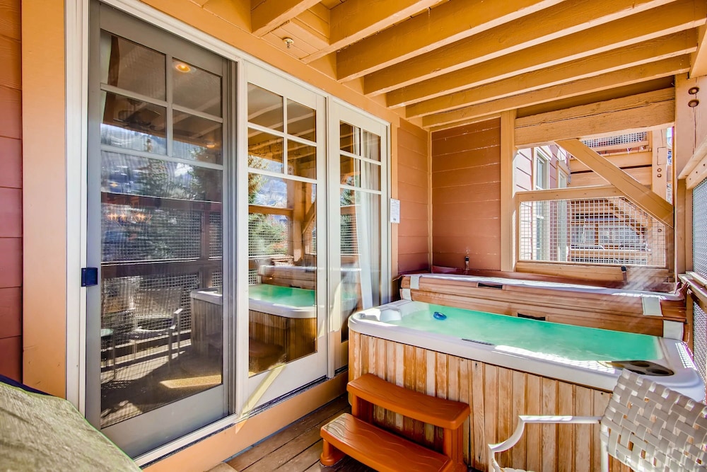 Park City Ski Resort - Town Pointe Condos