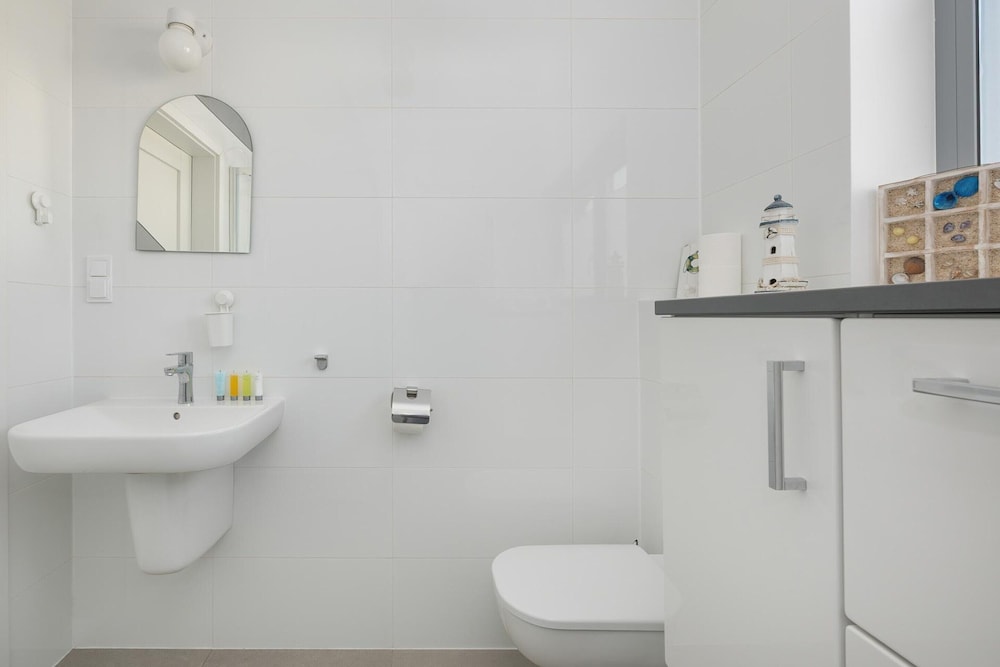 Holiday Home, 3 Bedrooms, Private Garden
