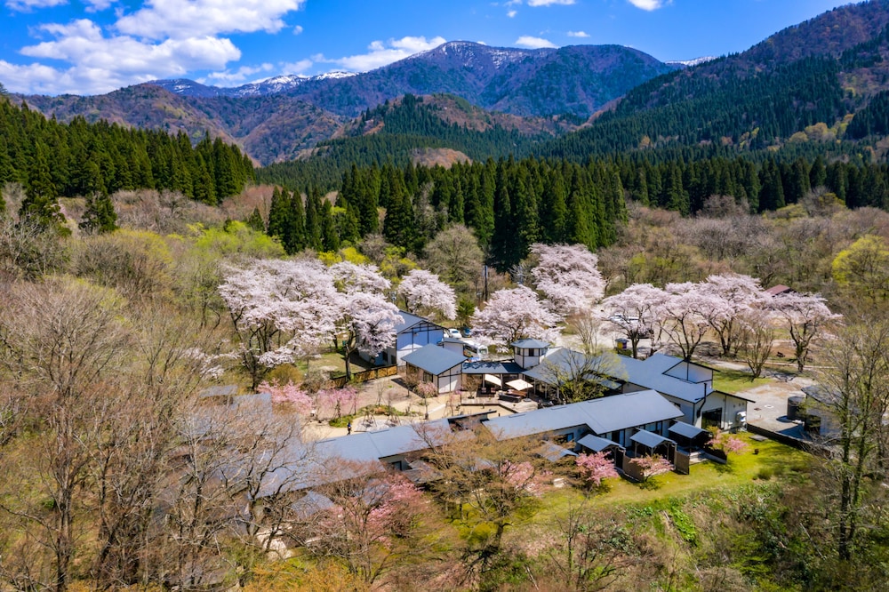 Natsuse Onsen Miyakowasure view 2