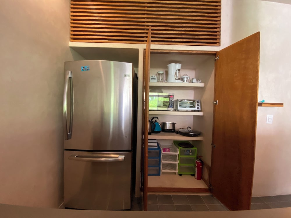 Sabor a Miel: Steps from the Beach & 5th Avenue