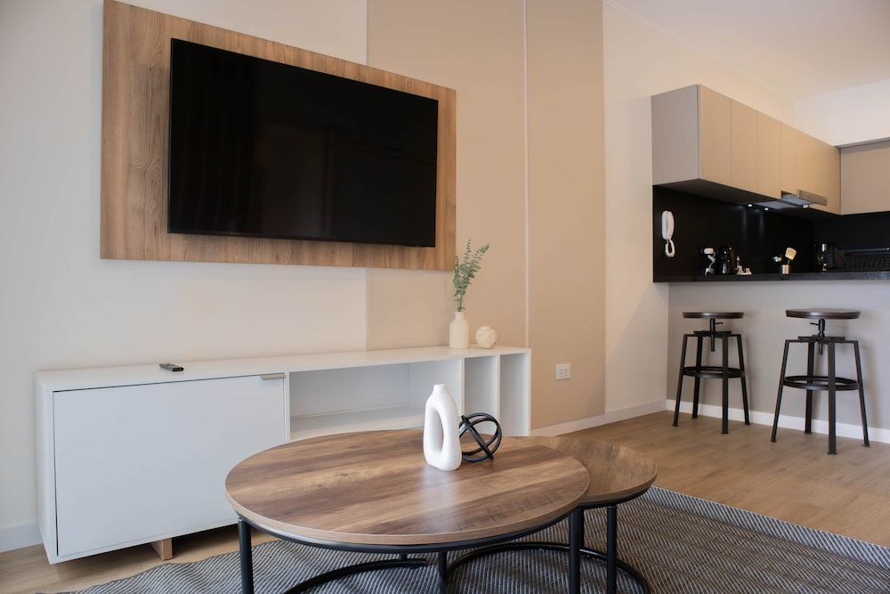 w Remarkable 1BR w Swimming Pool in San Isidro