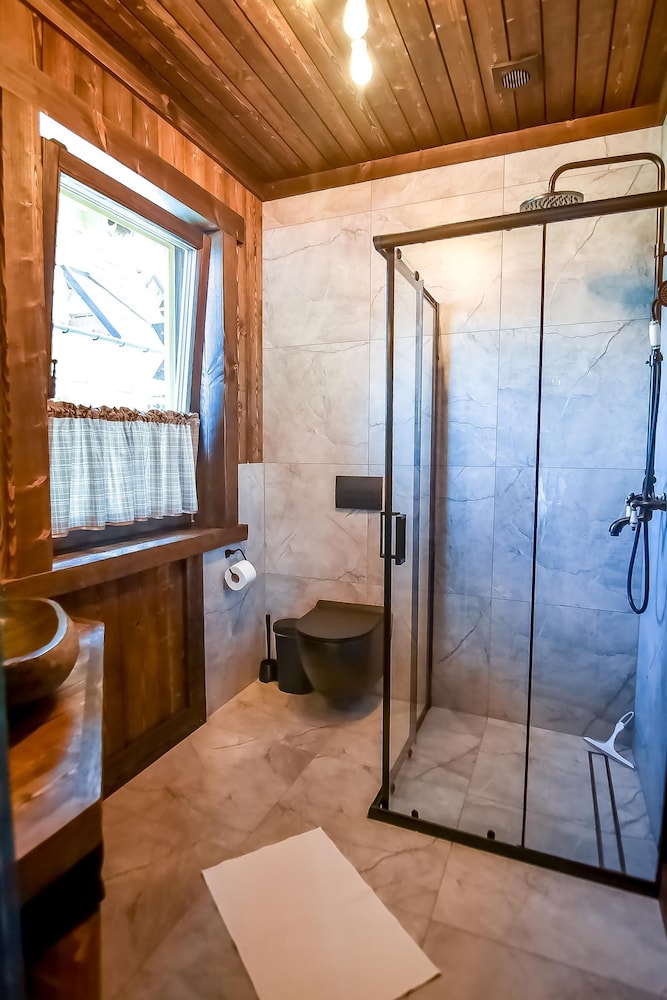 Osada Góralska Ostoja Pod Gubałówką z Jacuzzi