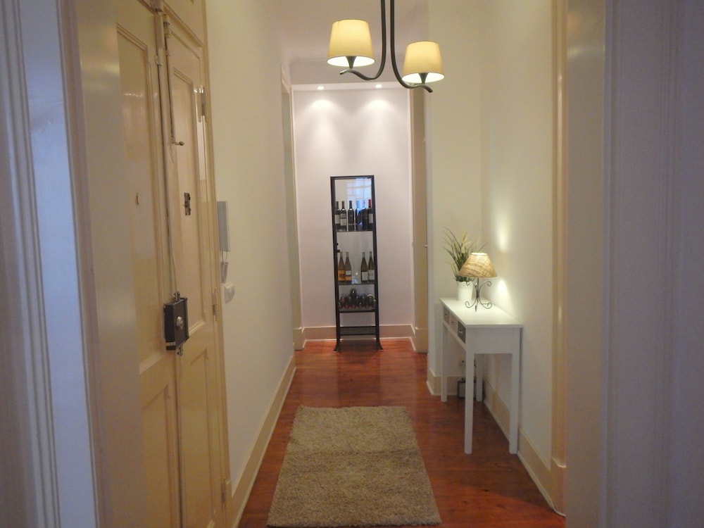 Estrela Charming Rooms by Host-Point