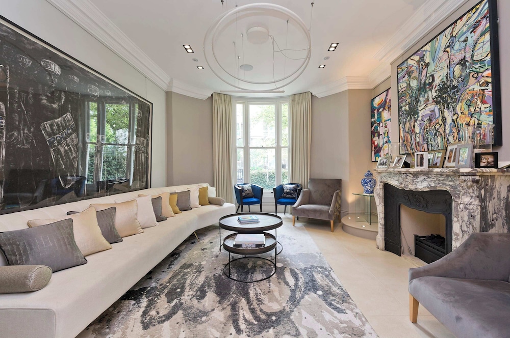 7bed Notting Hill W/garden, Games Room & Parking
