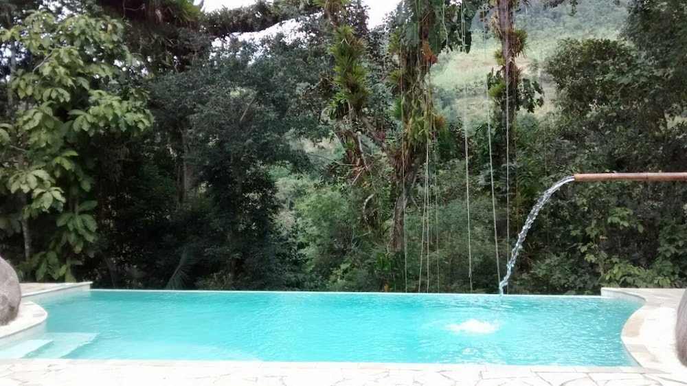 Mystica Eco Chalés e Pousada