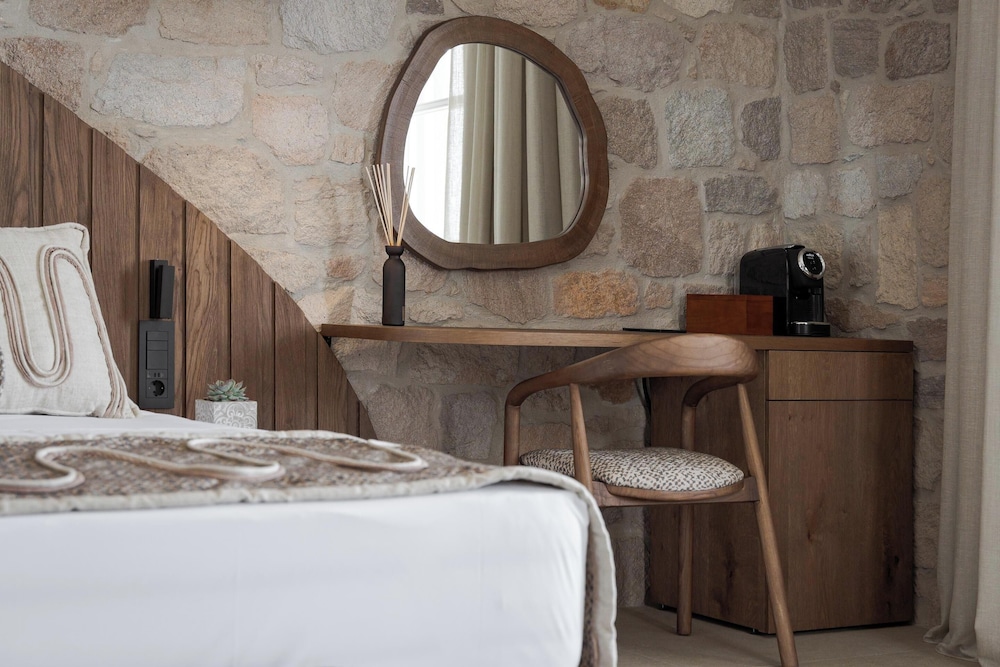 Horizon Suites Milos