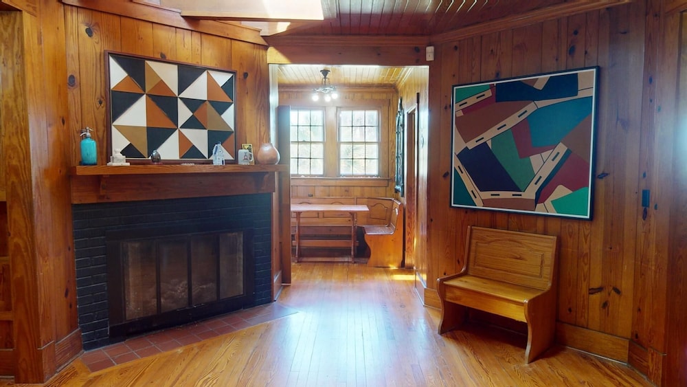 Lollipop II by Tybee Vacation Rentals