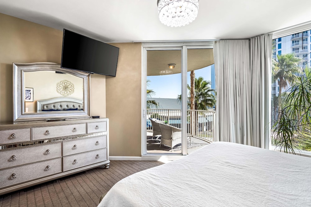 Palms Resort #2307 JR 2BR