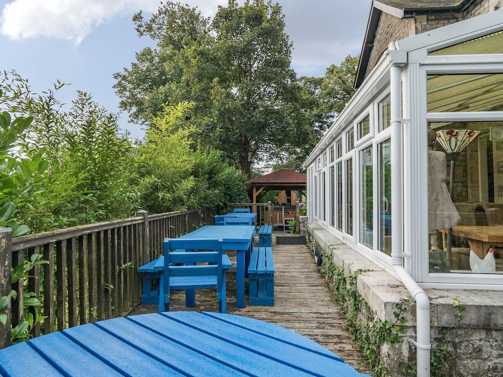 Eden Lodge