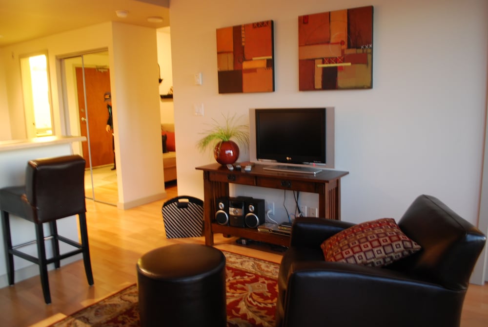 The Corazon by Victoria Royal Vacations - Image 4