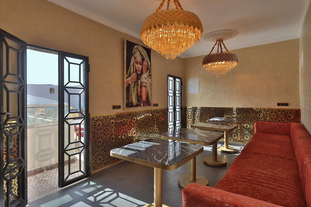 lounge