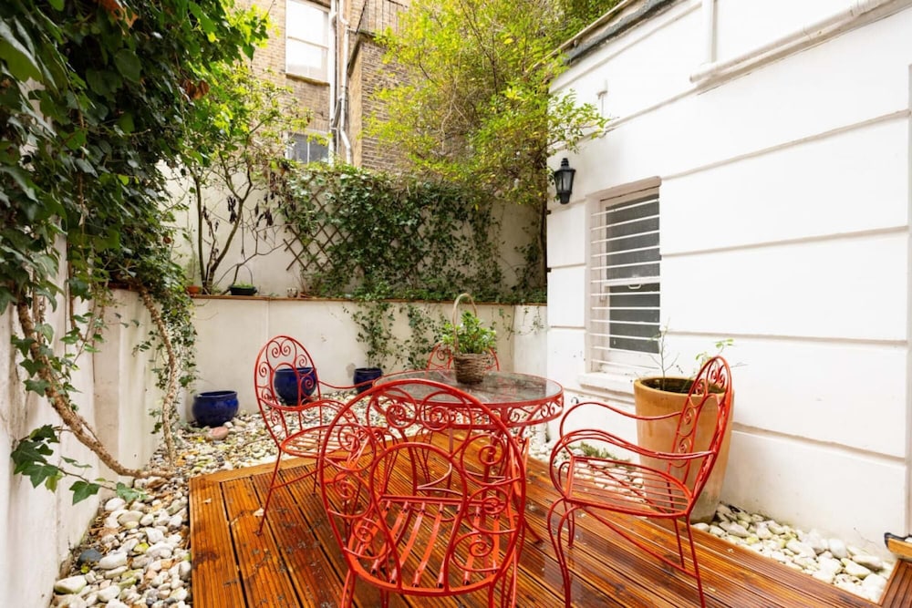 The London Hideout - Glamorous 2bdr Flat With Garden