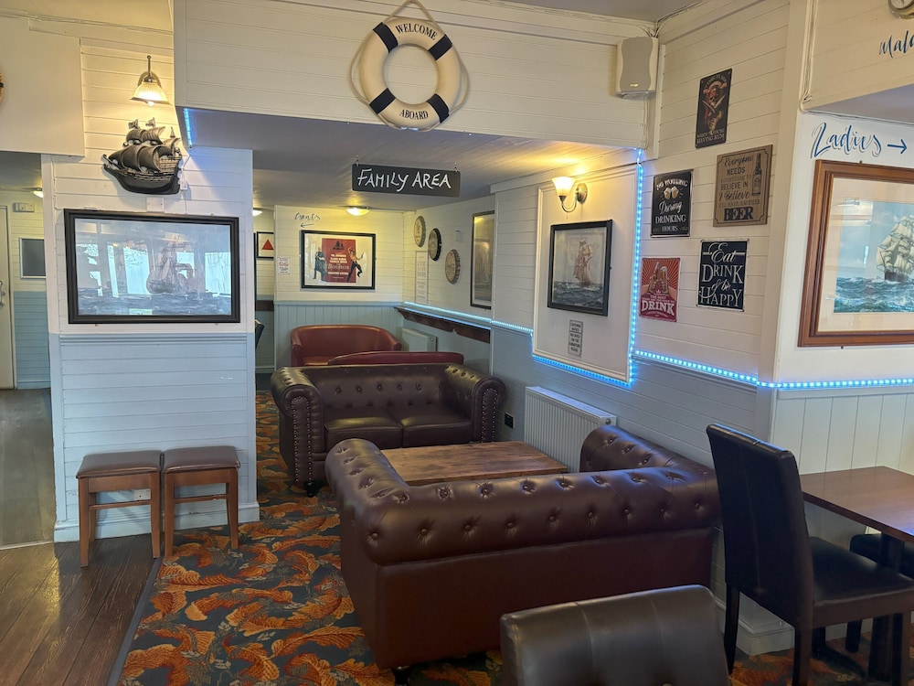 The Buccaneer Inn