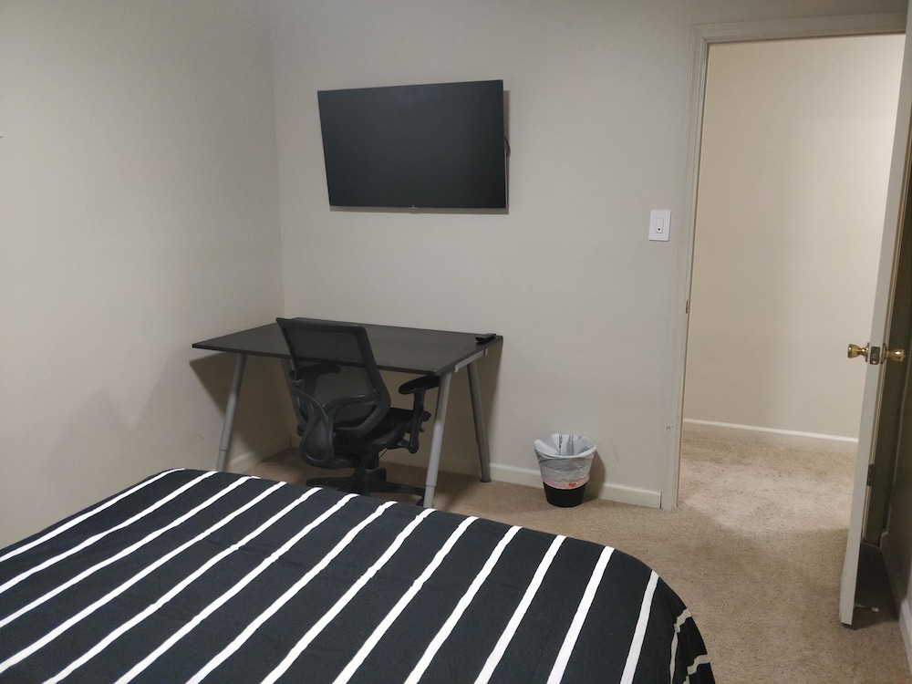 Carriage Guest House - Property Image 23