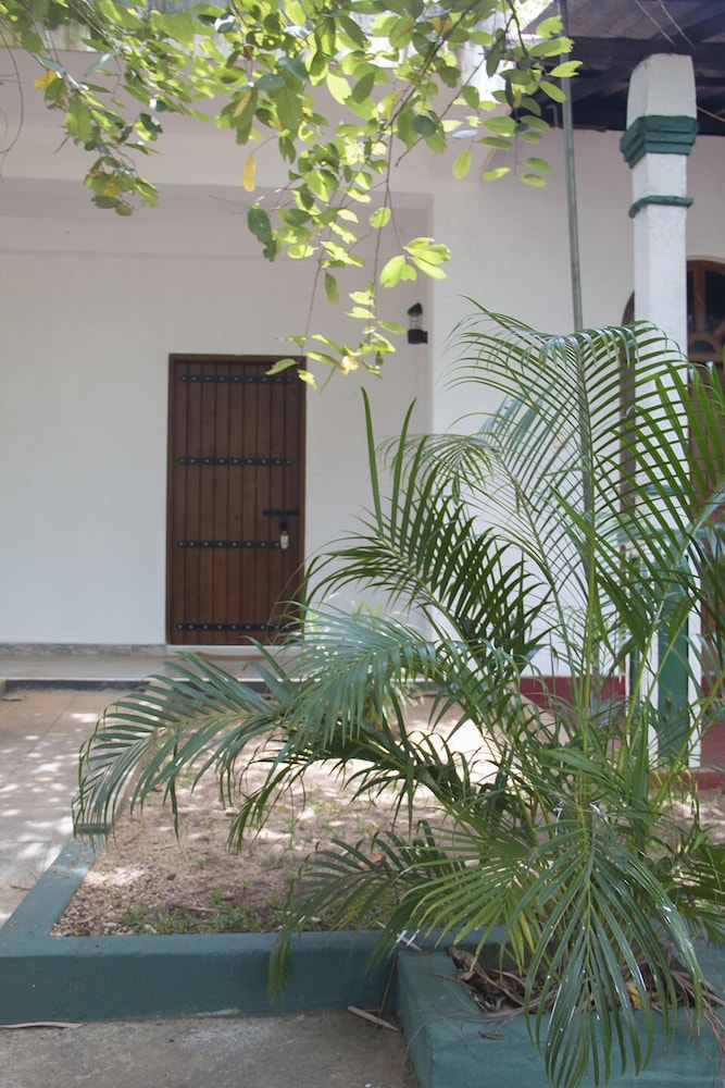 Thuruliya Lodge Habarana