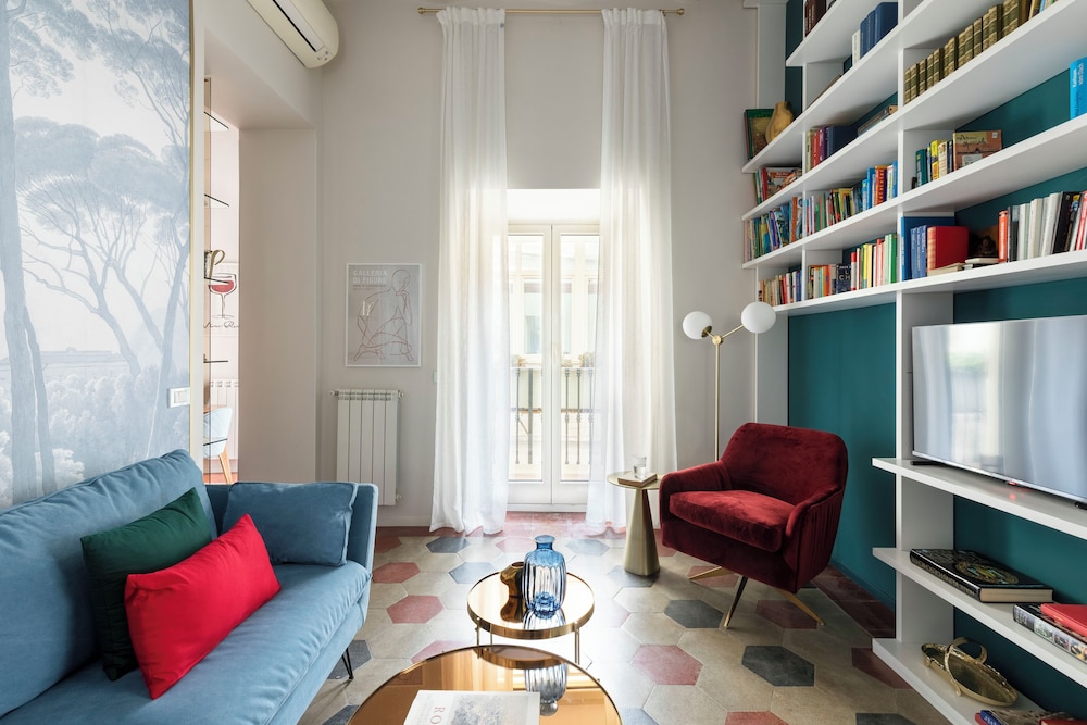 Colosseo book house
