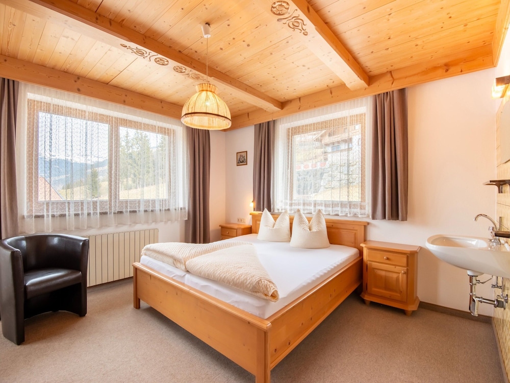 Chalet in Zillertal Near Ski Bus Stop