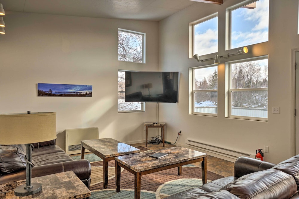 Homer Vacations - Pet-friendly Duplex w/ Northern Lights Aurora View - Property Image 18