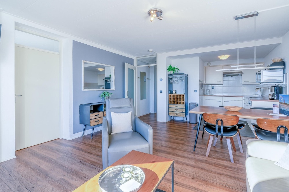2 Person Island View Apartment