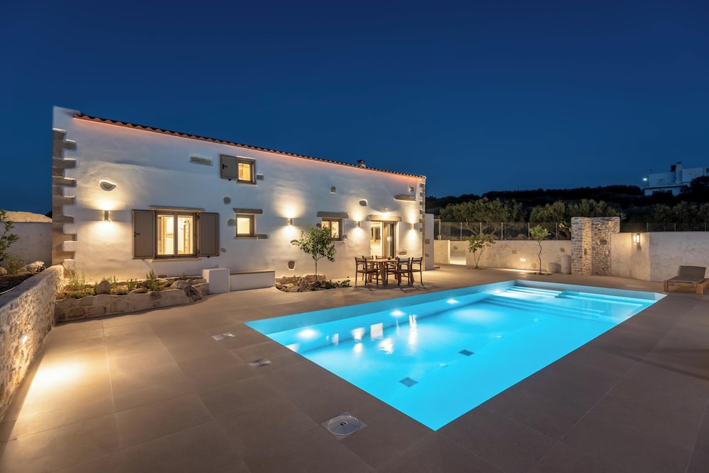 Villa Froudi