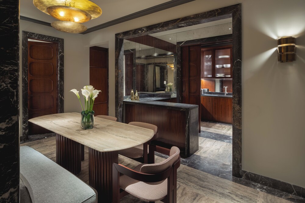 Palazzo Ottaviani Luxury Apartments