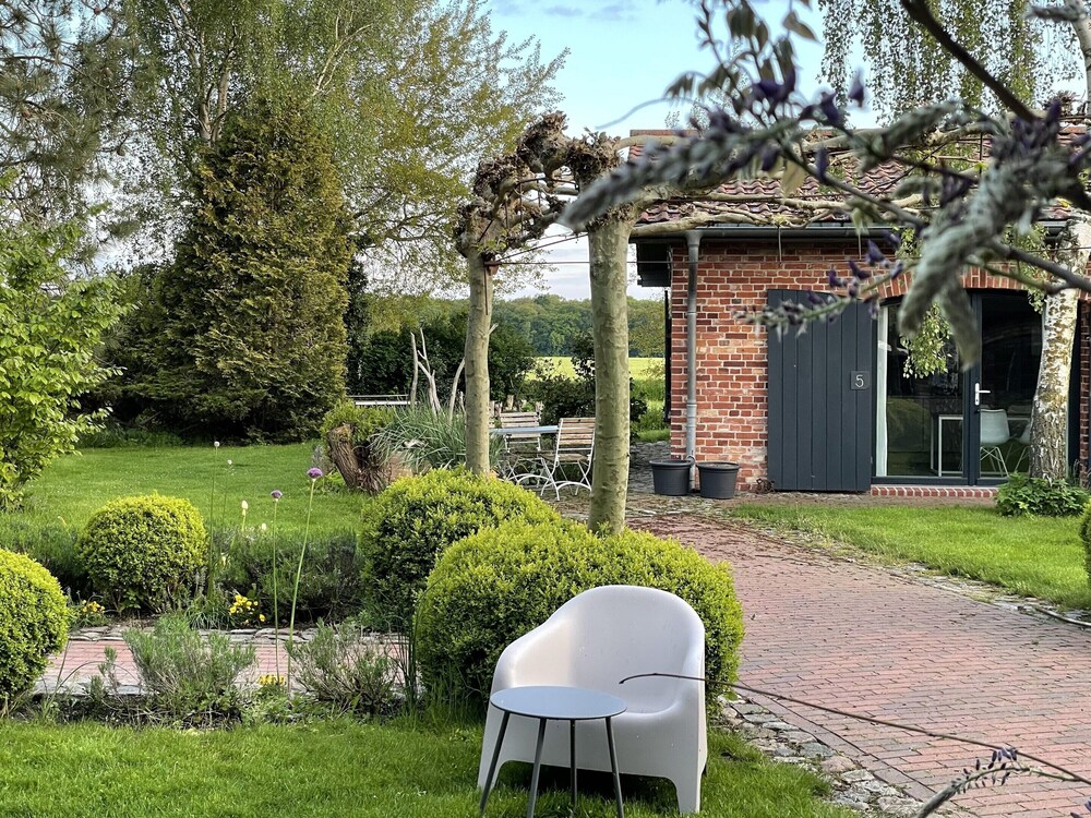 Photo 19