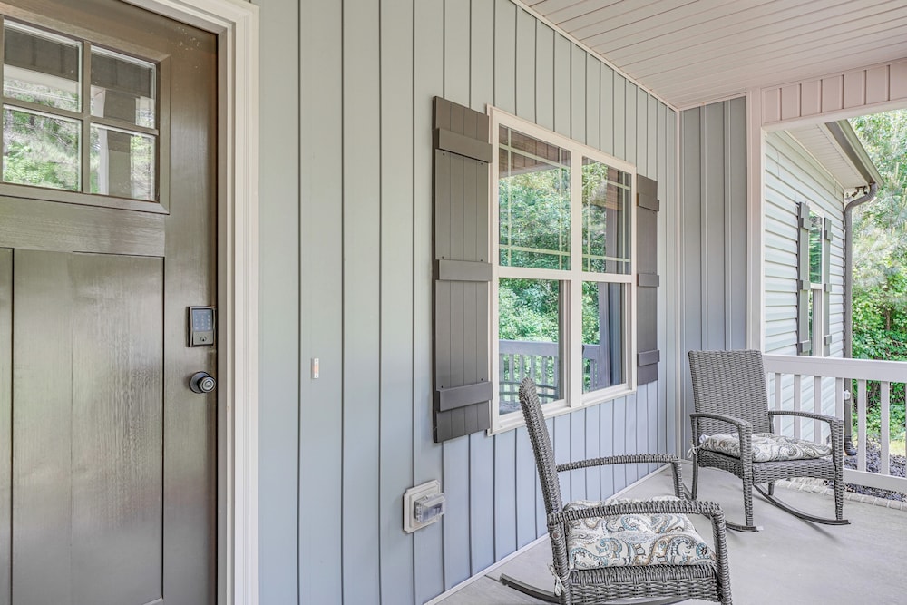 Walk to Lake Gaston: Family Home w/ Yard