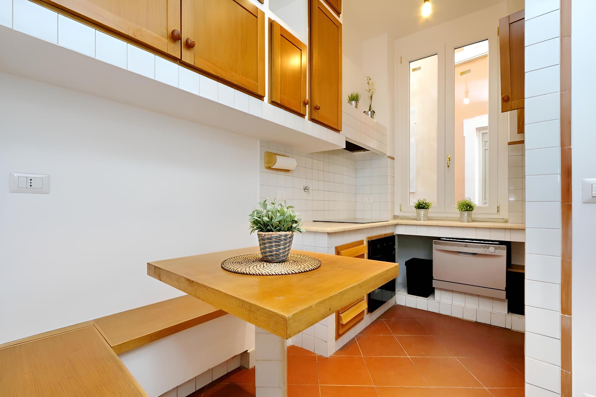 Rm-h501-banu21a2 - Navona Charme