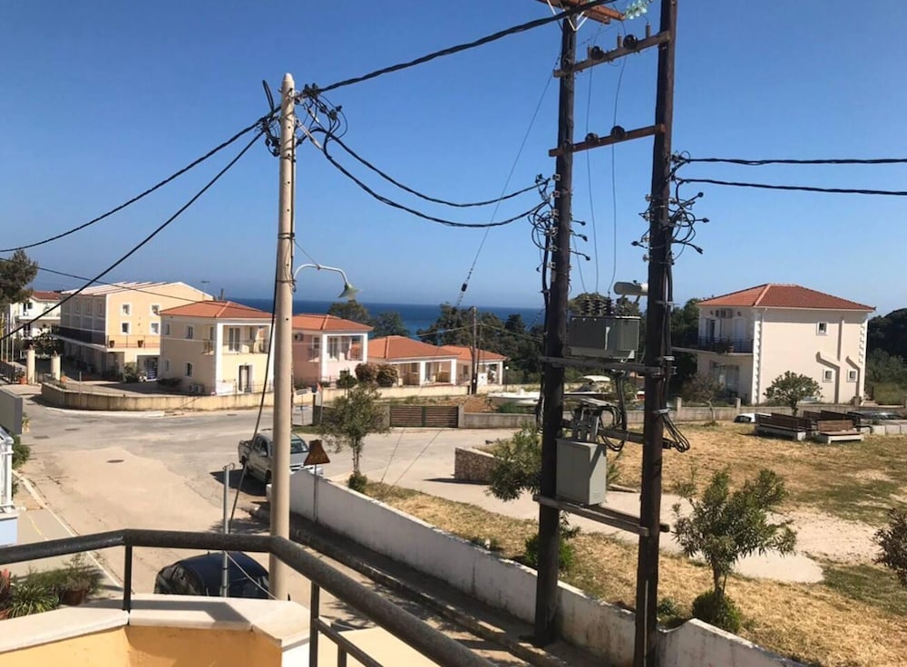 2-bedroom Apartment in Skala LF view 5