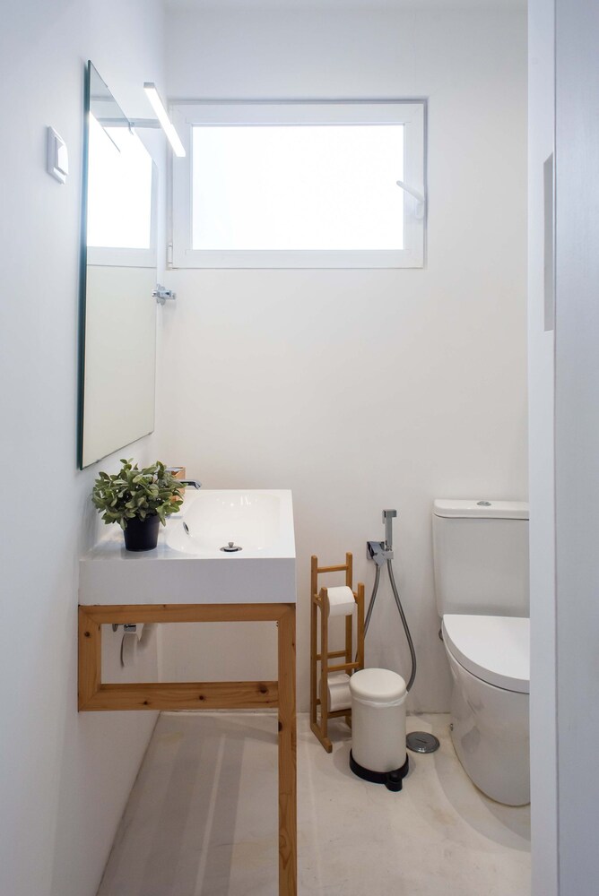 Central Ericeira Apartment With Lift