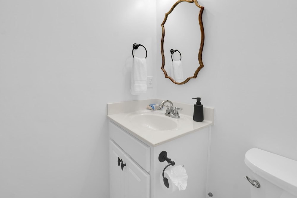 Cozy 3BR Home in Montgomery