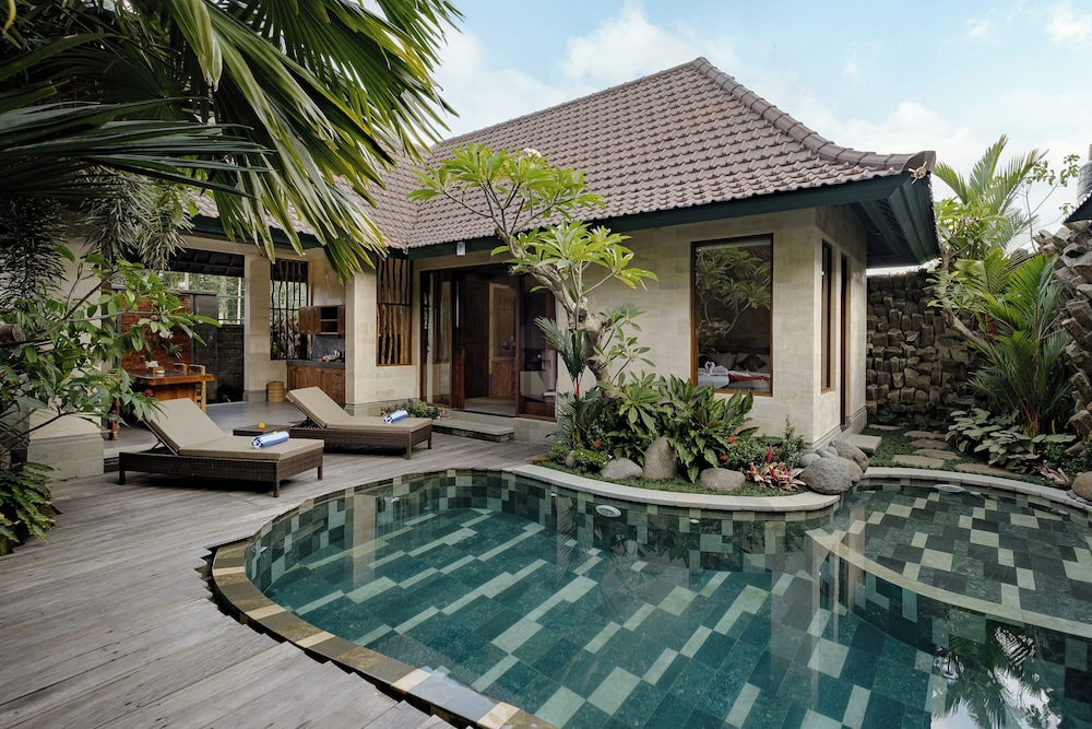Monique Ubud Villa