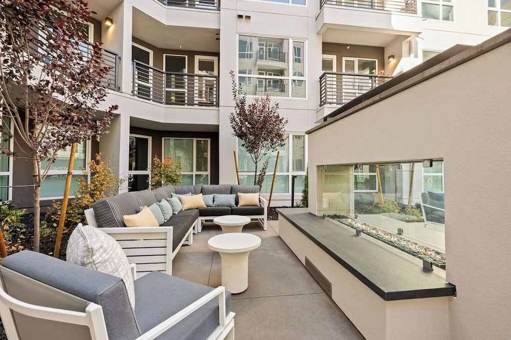 Placemakr Reno