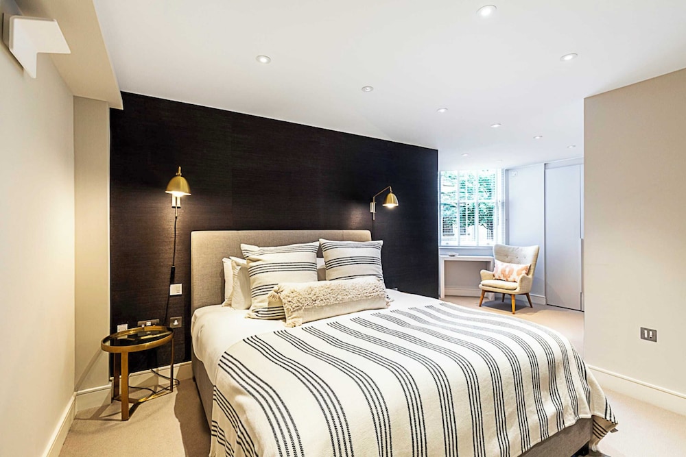 Pepys House: A Modern Touch of History
