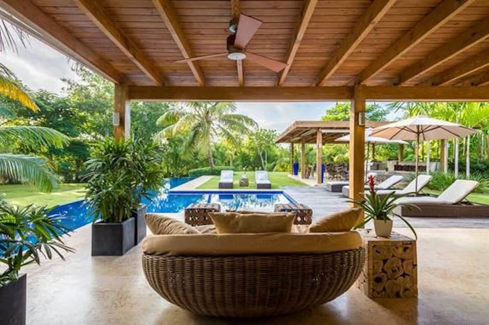 Agape Villa by Unlimited Luxury Villas