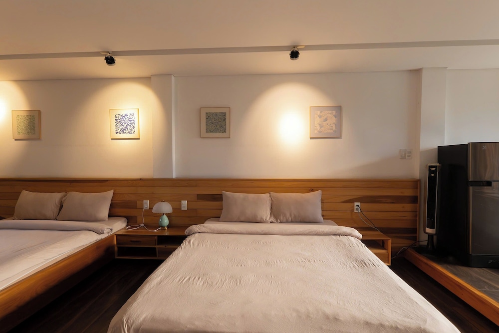 Pha Boutique House
