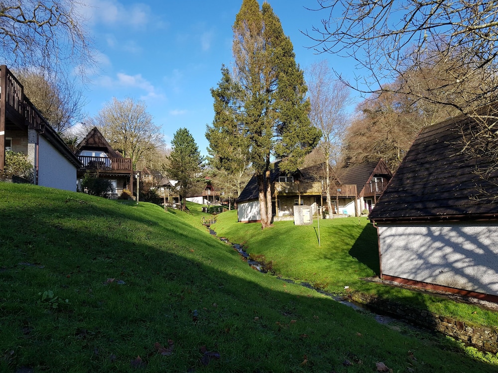 Valley Lodge 55
