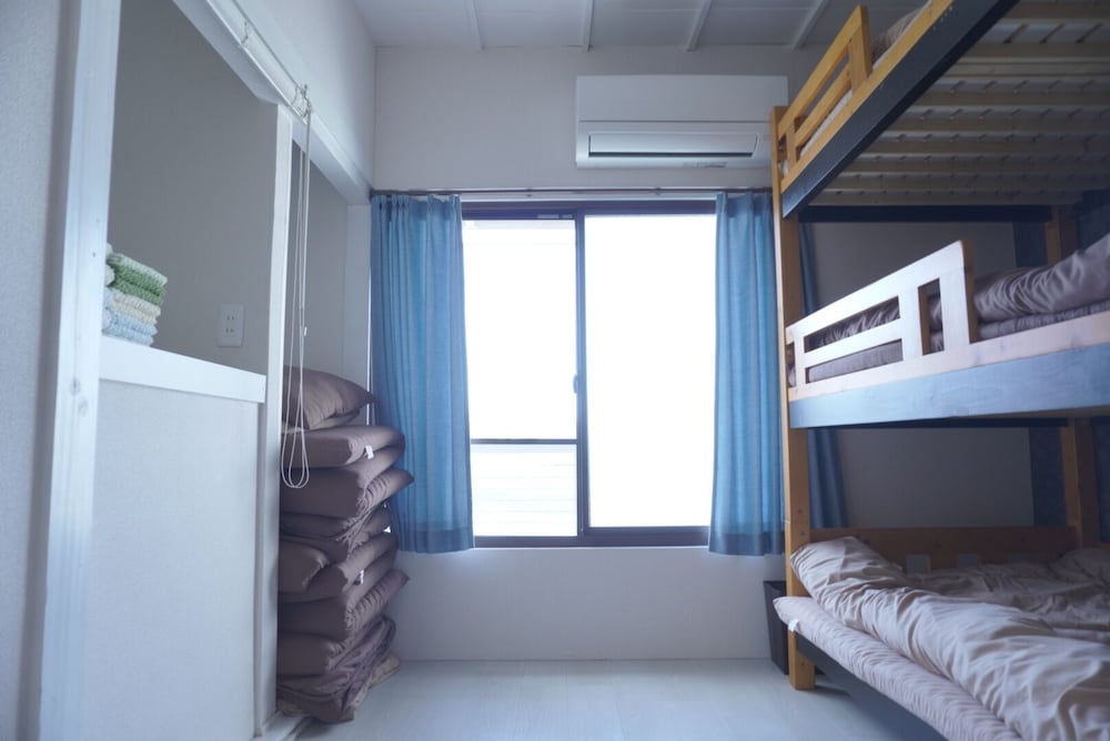 Guest House Ioly Osaka - Hostel