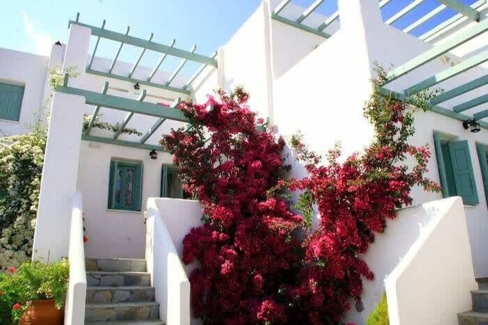 Beachside Bliss at Skyros Luxury Retreat