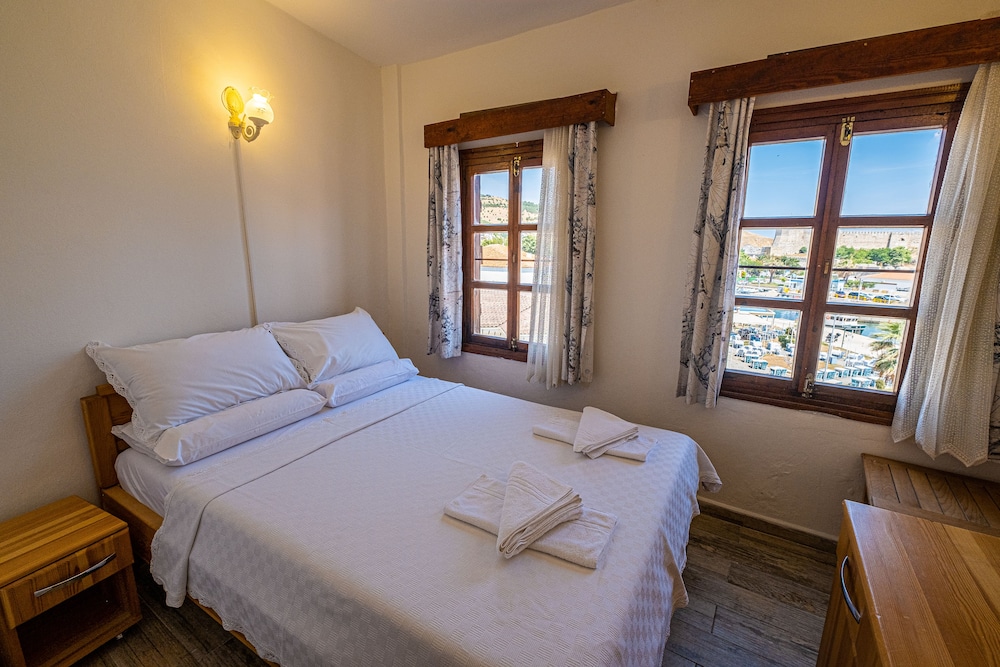 Bozcaada Lara Butik Otel - Image 17