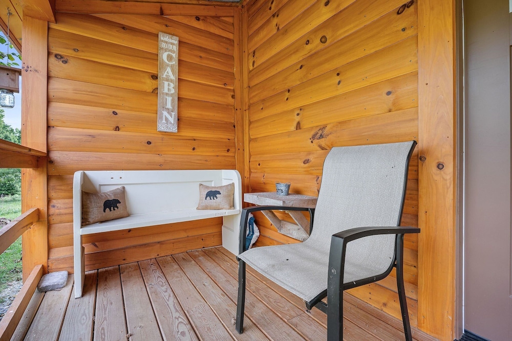 The Homestead 2 Bedroom Cabin