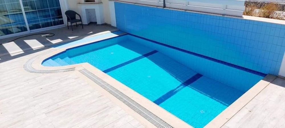Charming 3-bed Semi Detached Villa in Alsancak