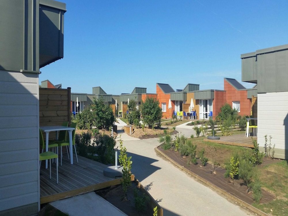 Family-friendly Retreat on the Opal Coast