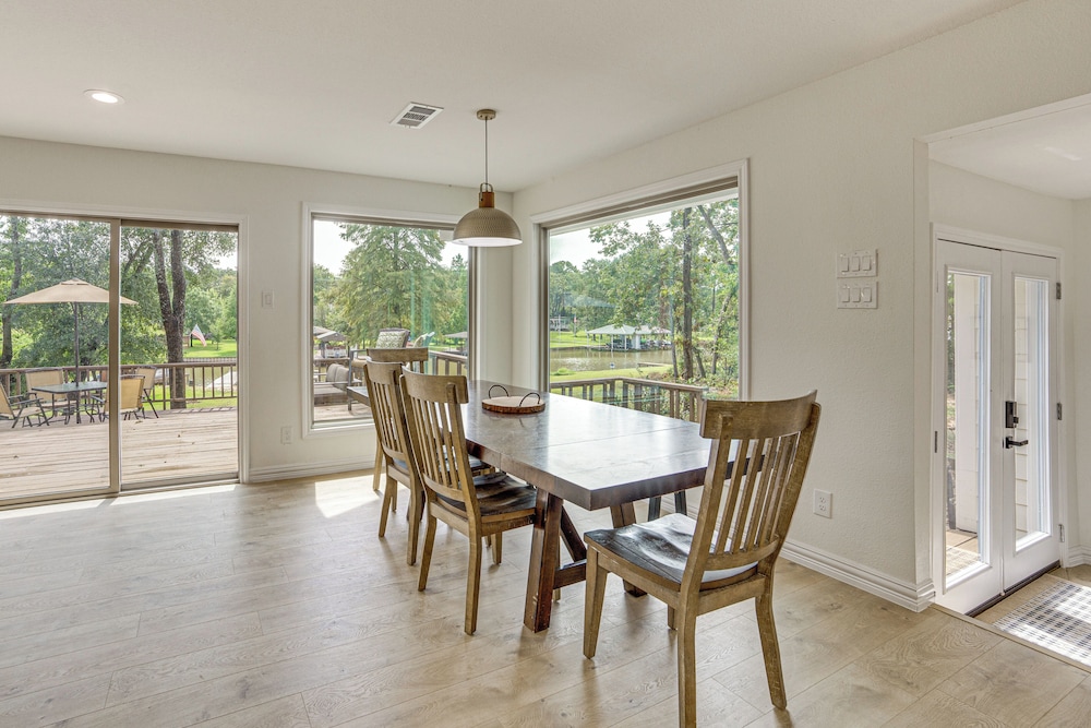 Private Dock: Waterfront Cedar Creek Lake Home