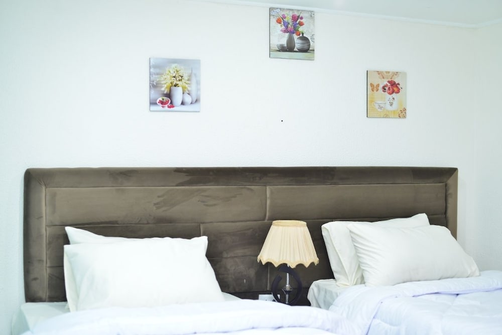 Gardenia Hotel - Hostel