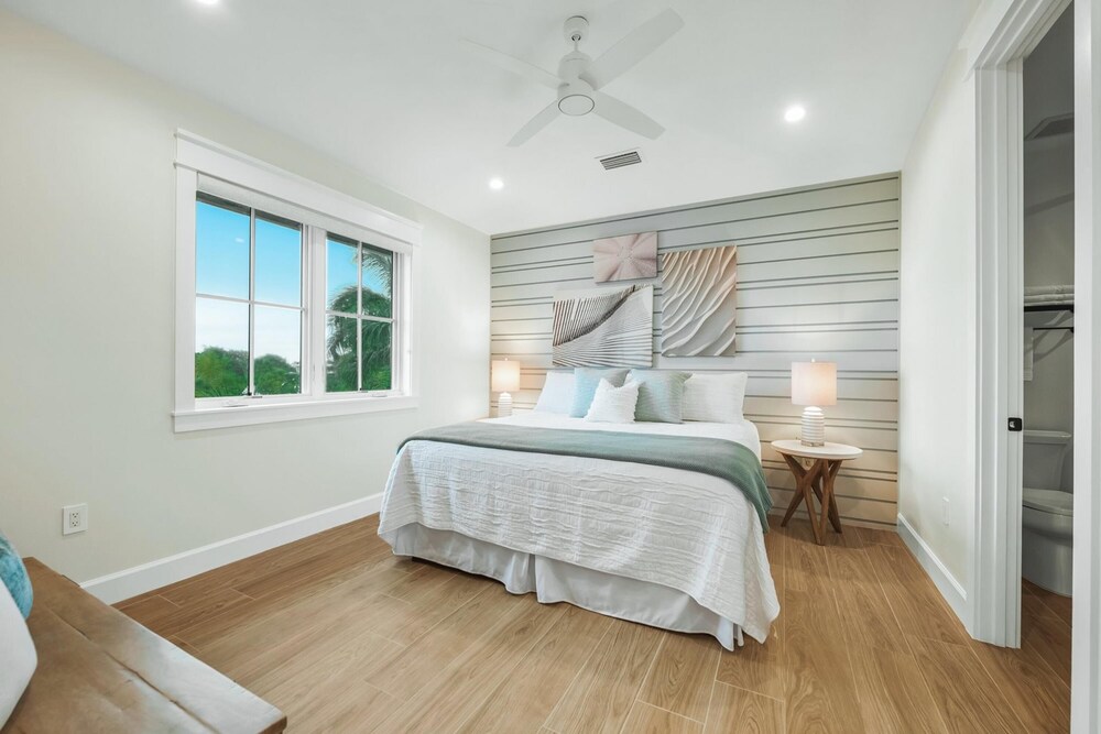 The Oasis in Siesta Key view 3