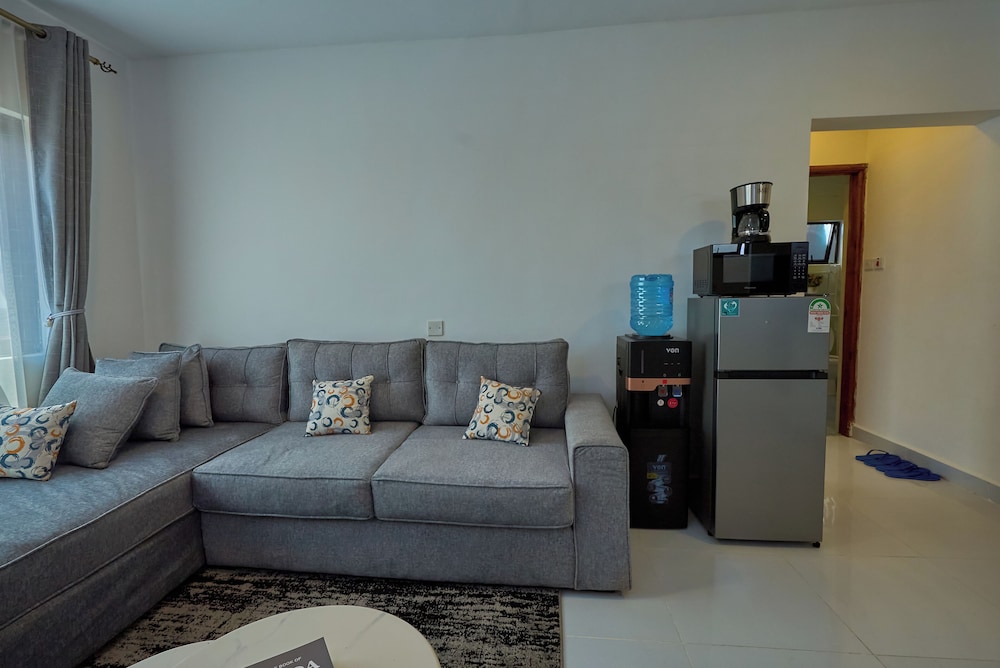 Luxore Apartments