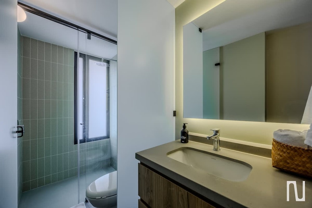 NOK Urban 4BR With Balcony in Zona Rosa